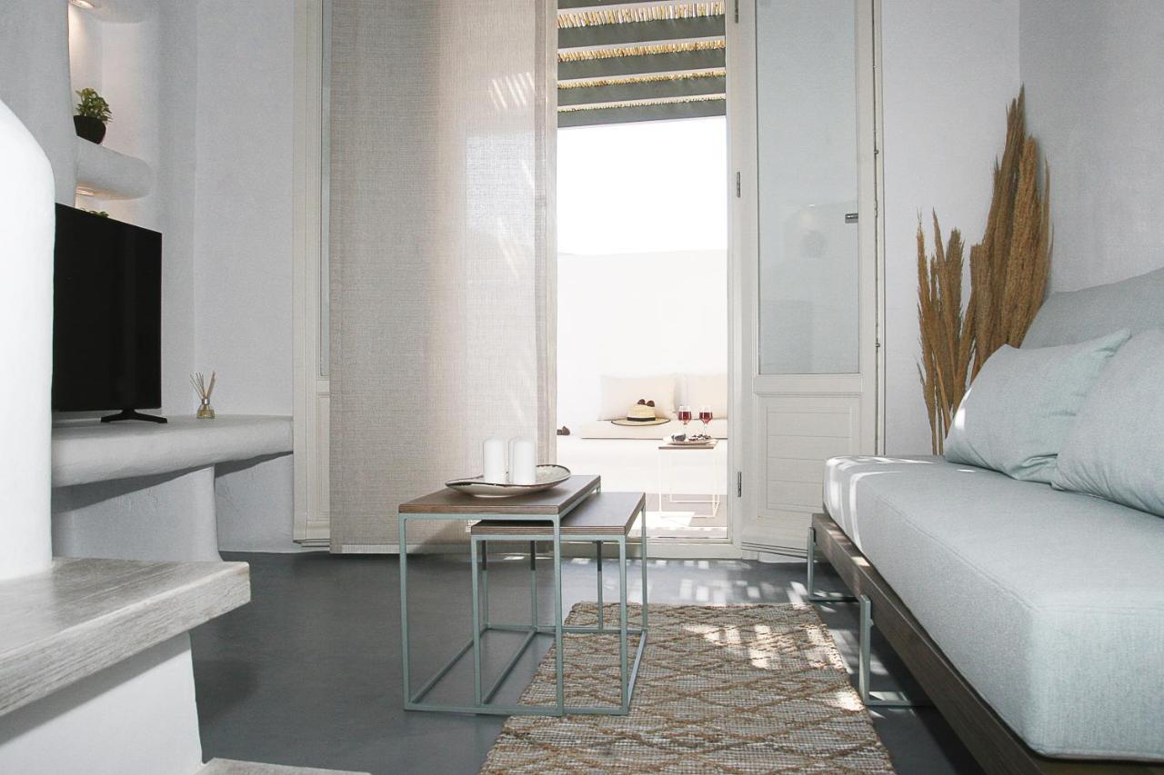 5 Traditional Suites Livadi  Eksteriør billede