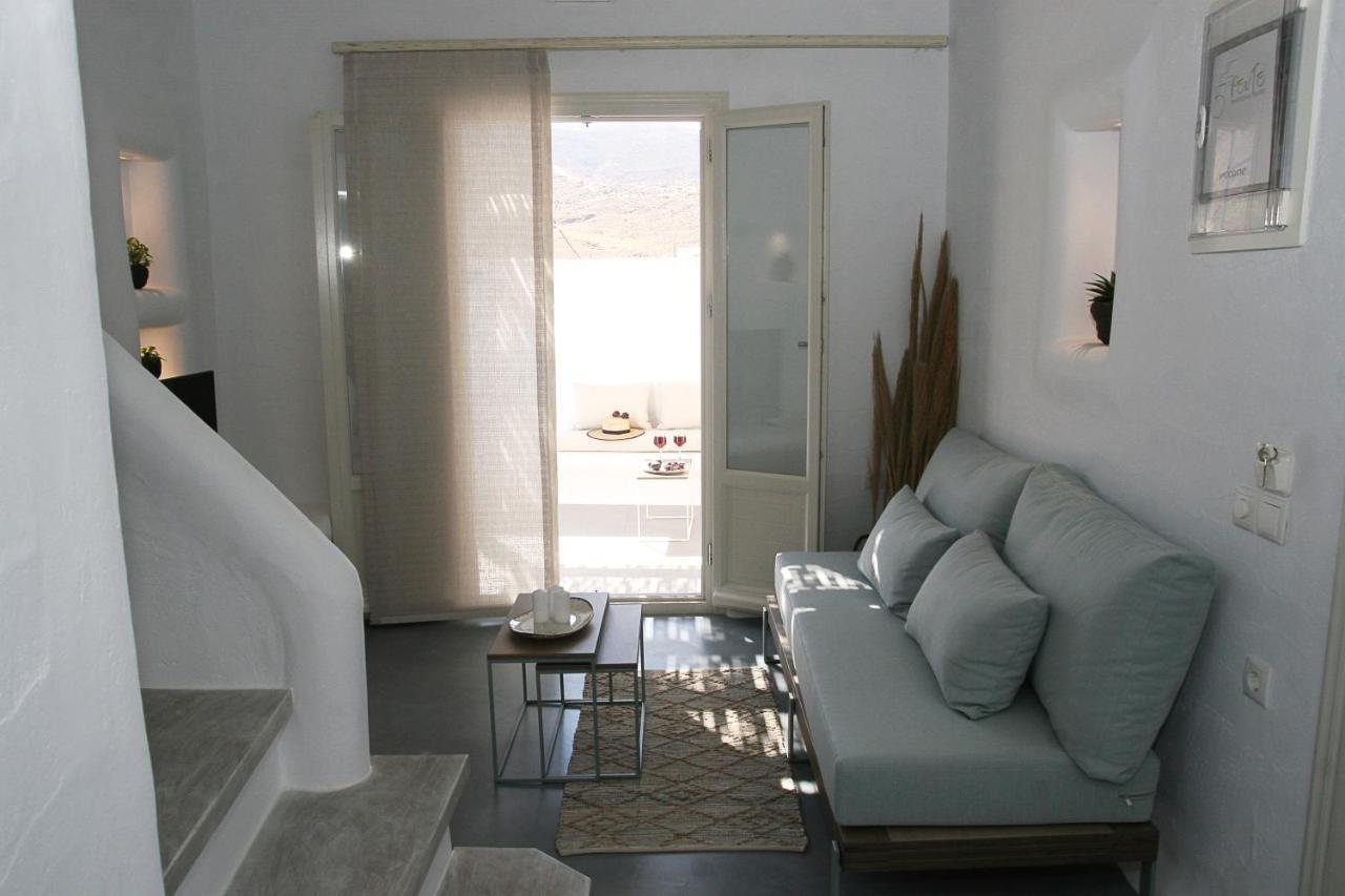 5 Traditional Suites Livadi  Eksteriør billede