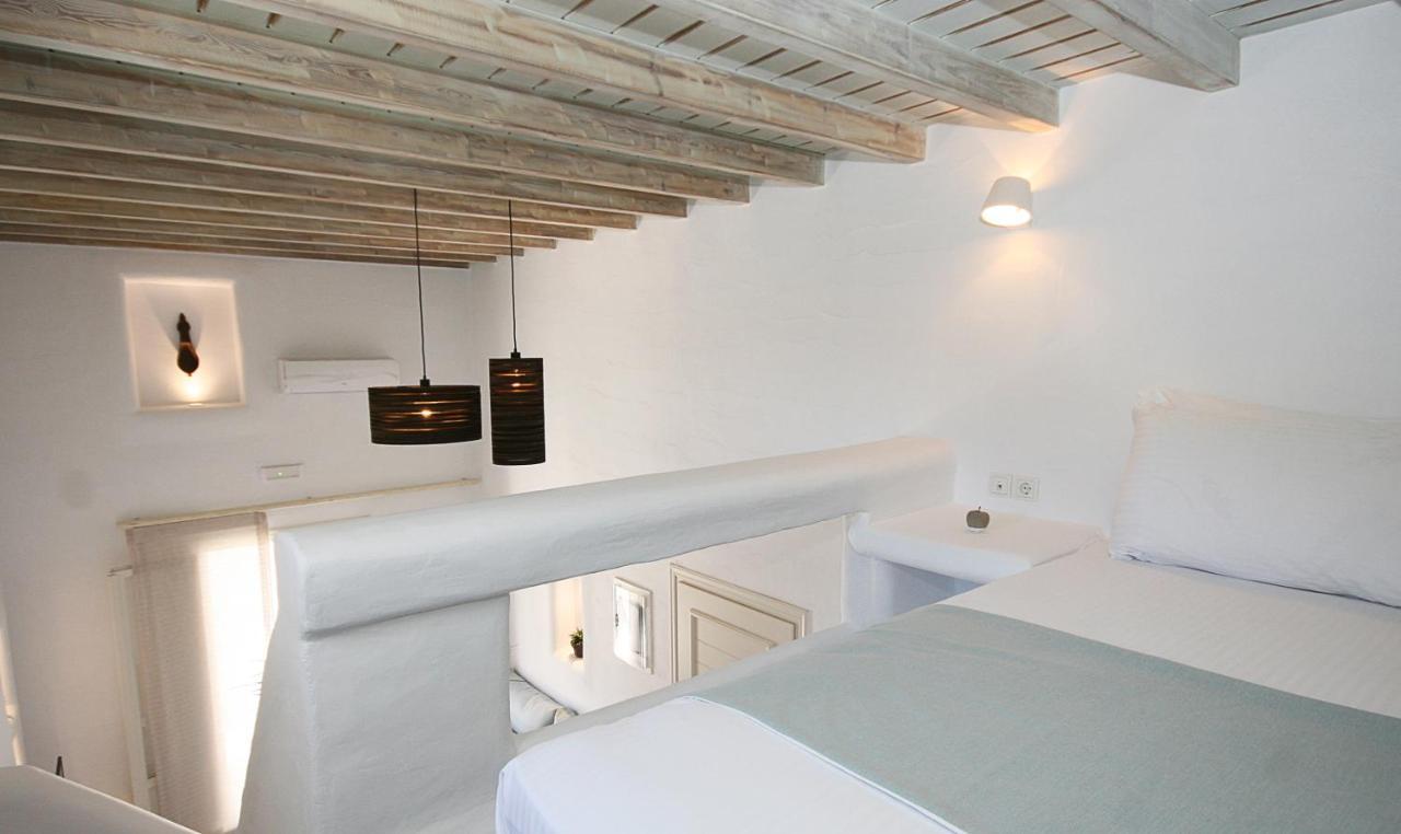 5 Traditional Suites Livadi  Eksteriør billede