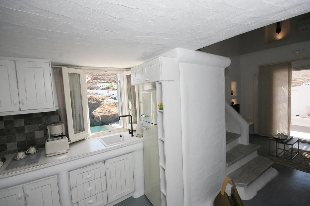 5 Traditional Suites Livadi  Eksteriør billede