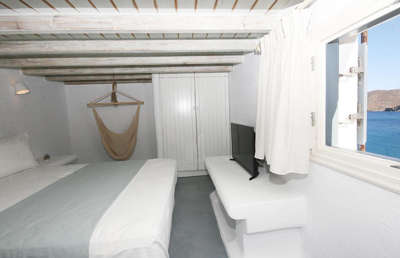 5 Traditional Suites Livadi  Eksteriør billede
