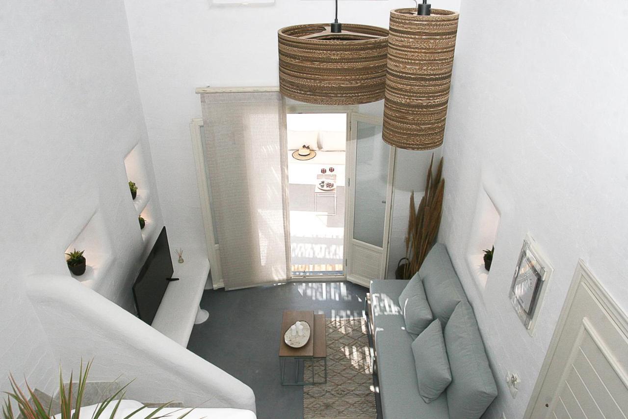 5 Traditional Suites Livadi  Eksteriør billede