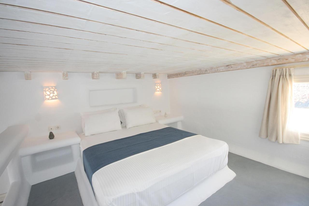 5 Traditional Suites Livadi  Eksteriør billede