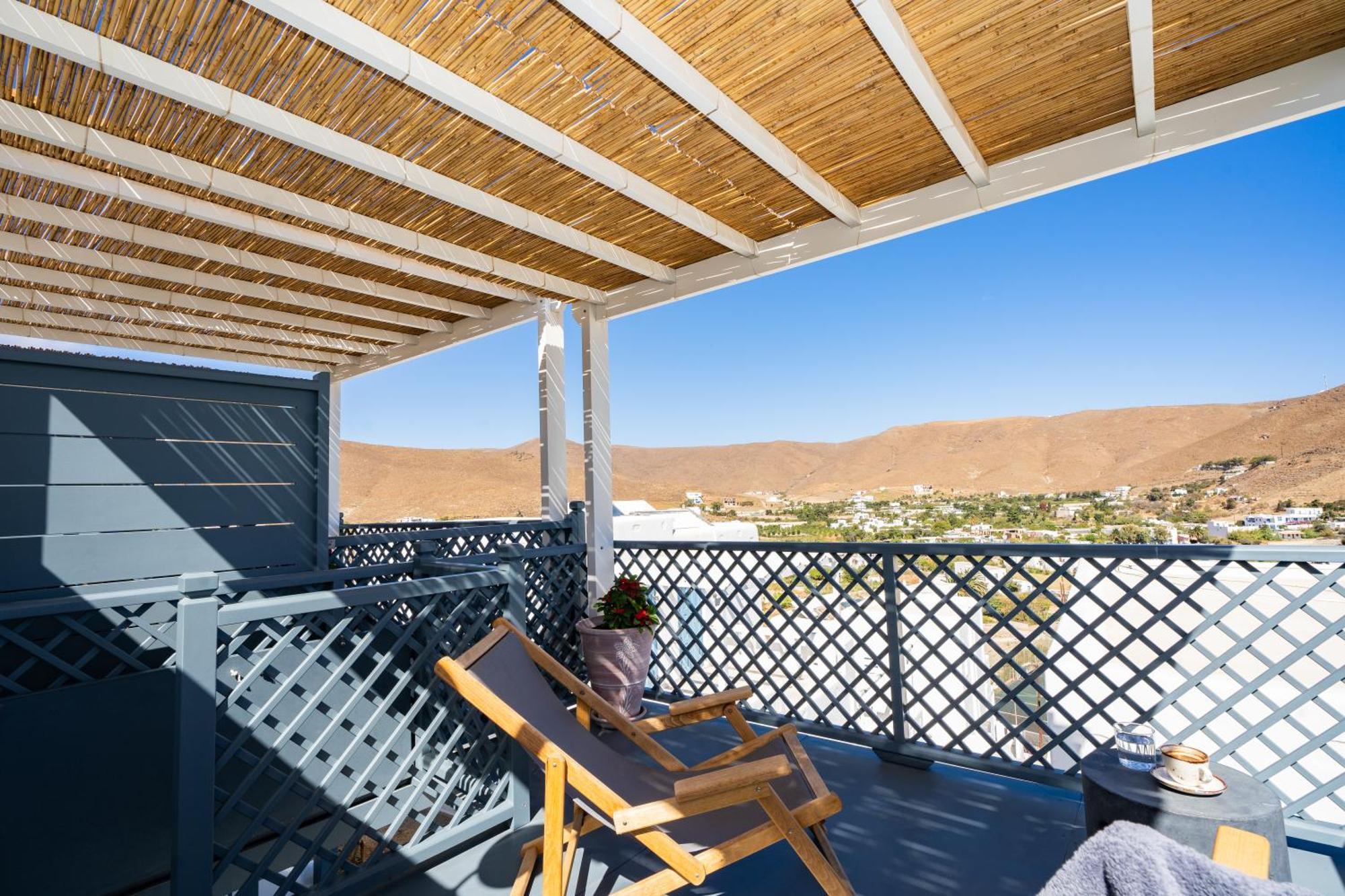5 Traditional Suites Livadi  Eksteriør billede
